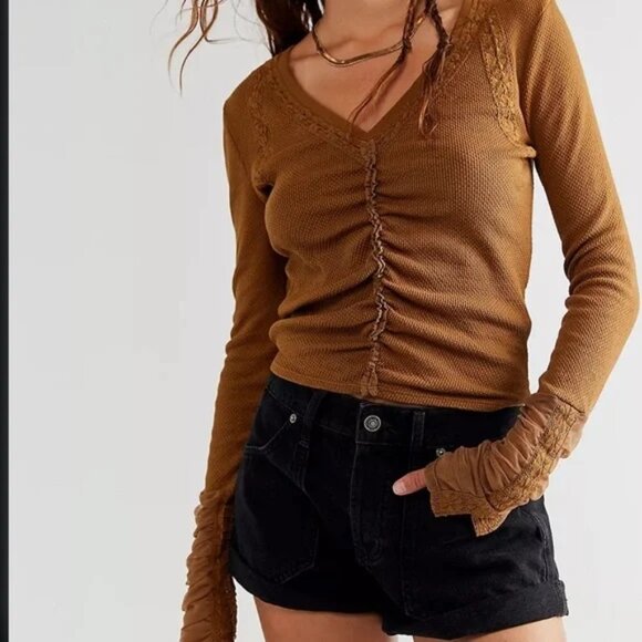 Free People Top Wear Me Out Brown Waffle Knit Long Sleeve Cropped Tee Size XS - Picture 16 of 16